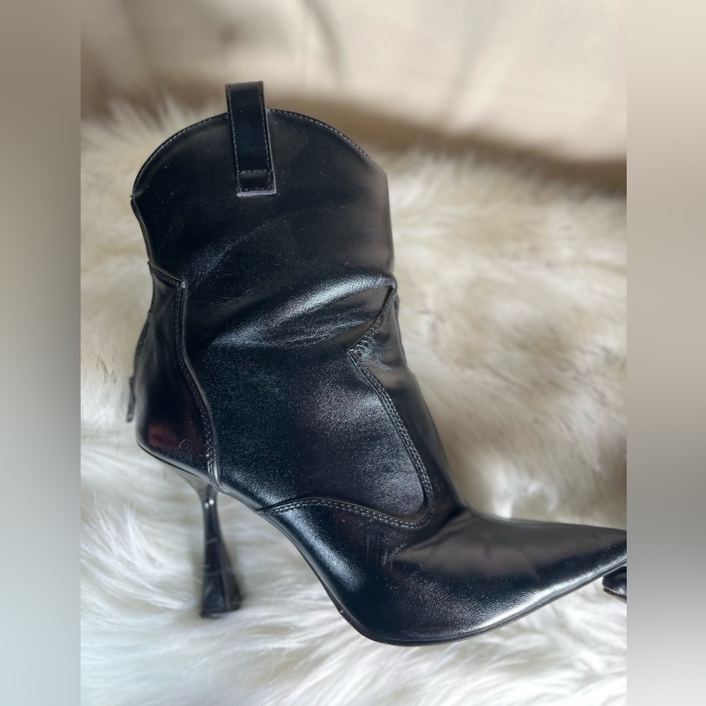 Elegant Western Black Women's Boots